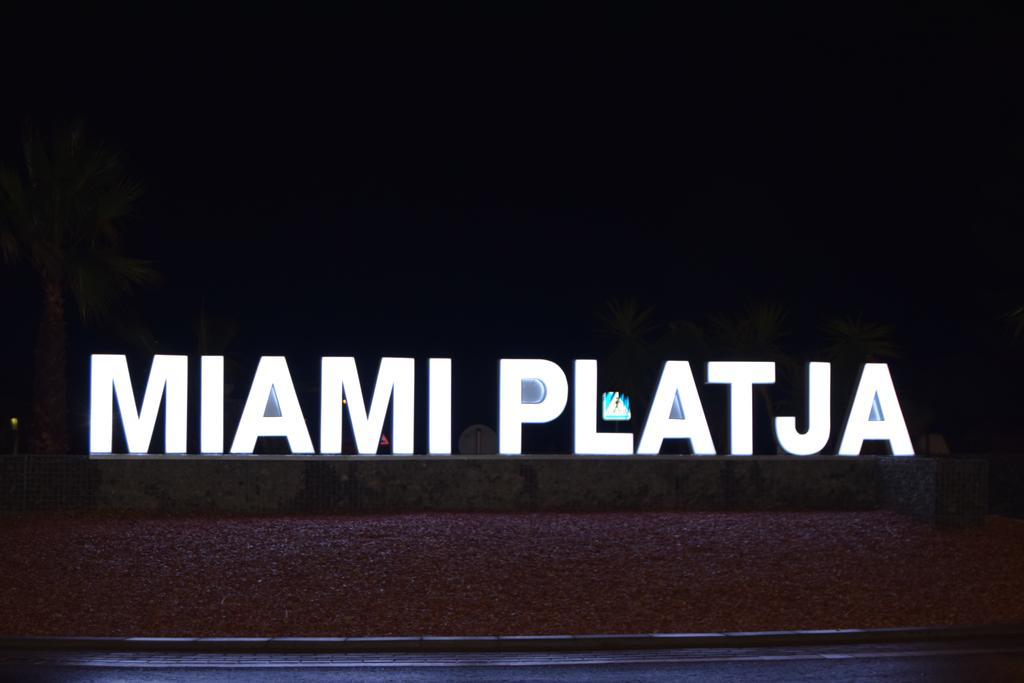 Villa Los Inkas Miami Playa Exteriér fotografie